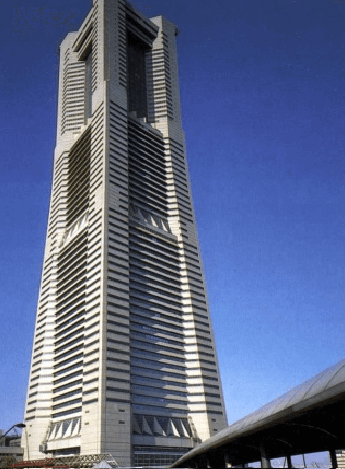 横浜ＭＭ２１ランドマークプラザ商業ゾーン開発